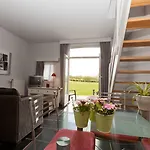 Le Manoir Du Capitaine Apartahotel Feluy
