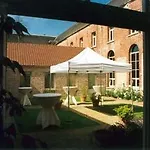 Apartahotel Le Manoir Du Capitaine Feluy