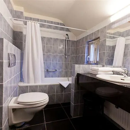 Le Manoir Du Capitaine 3* Feluy