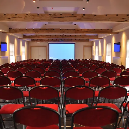 Le Manoir Du Capitaine Aparthotel